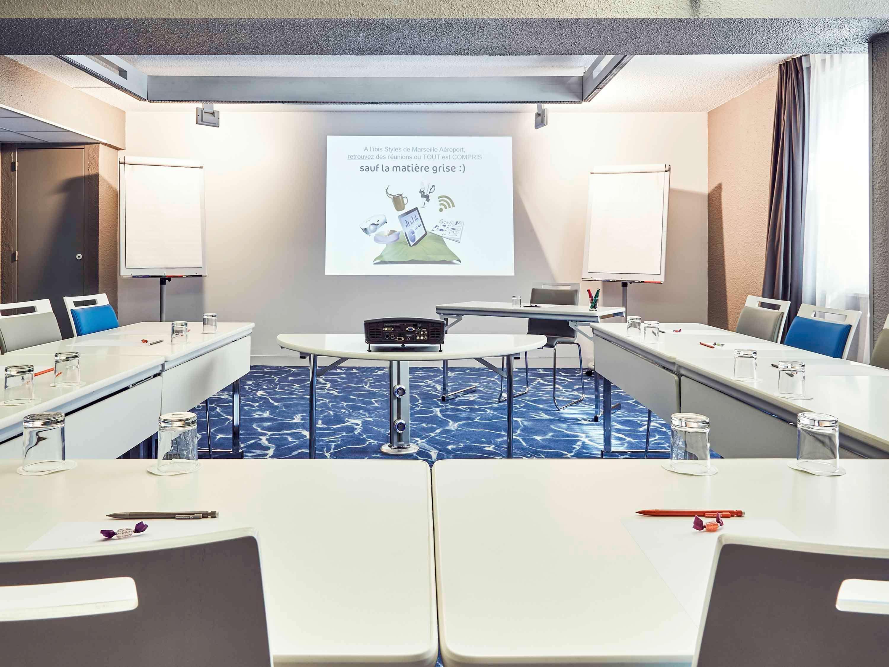 Hotel Ibis Styles Marseille Aeroport Vitrolles  Zewnętrze zdjęcie