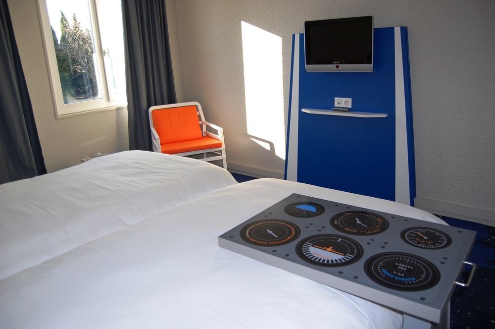 Hotel Ibis Styles Marseille Aeroport Vitrolles  Zewnętrze zdjęcie